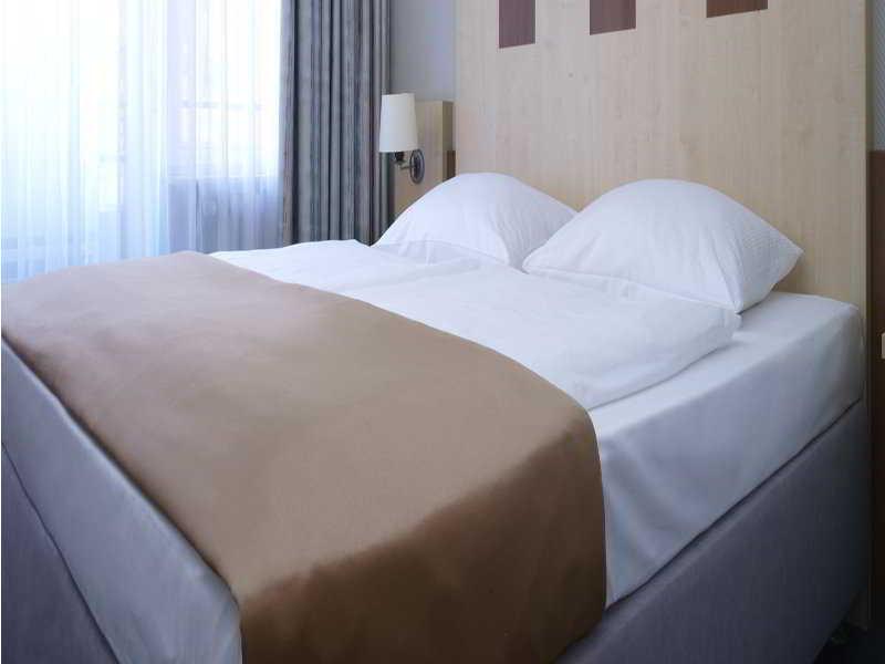 Hotel Western Berlin-kurfuerstendamm 4*