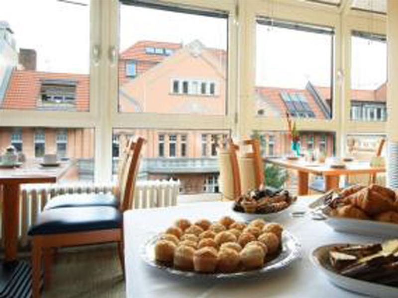 Western Berlin-kurfuerstendamm