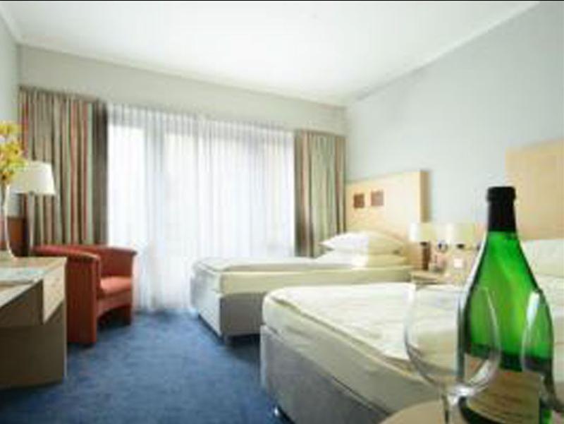 Hotel Western Berlin-kurfuerstendamm 4*