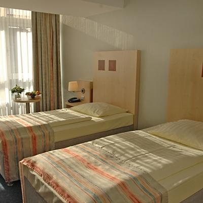 Western Berlin-kurfuerstendamm Berlino